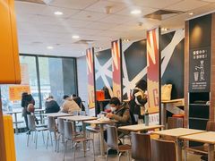 用餐区-麦当劳(衡阳中心汽车站店)
