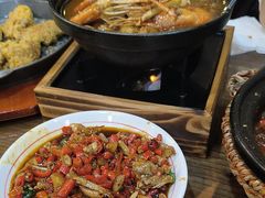 -堂瓦里·33年传统赣菜(第一街区店)