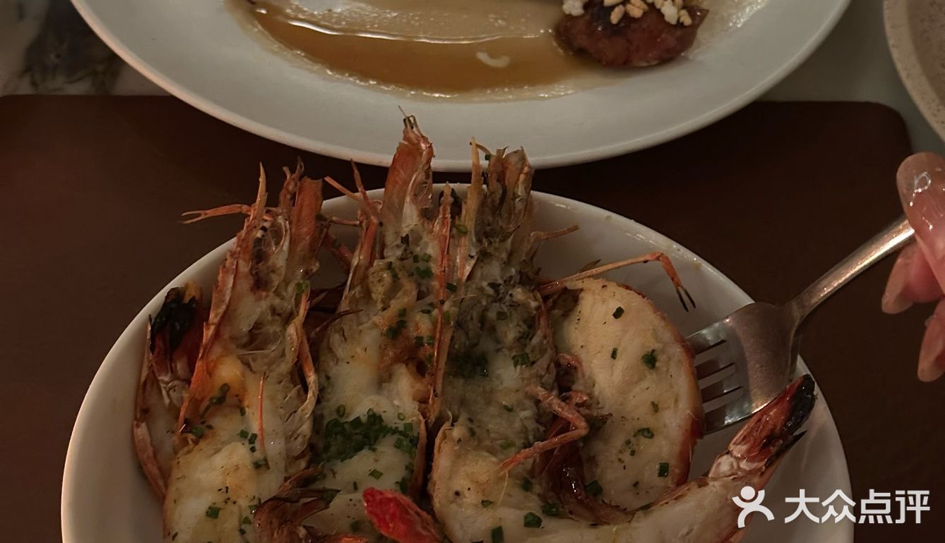 上海五原路的法式bistro🍸好像在欧洲街头