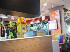 -麦当劳(七宝乐购店)