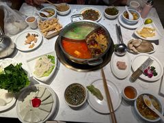 -周师兄大刀腰片火锅(洪崖洞旗舰店)