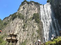 -刘伯温故里景区百丈漈