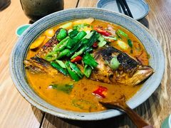 煎大头鱼煮豆腐-静一餐厅·湖北菜(前门店)