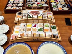 -香麒园·过桥米线·南湖雅宴