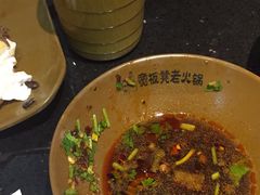 -宽板凳老灶火锅(簋街店)