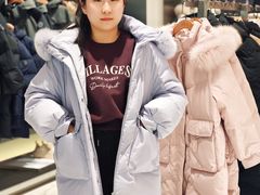 -王府井奥莱临潼小镇(临潼店)