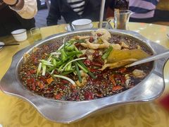 -乡土特色.冷锅鱼.牦牛肉汤锅