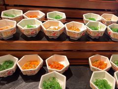-牛YO寿喜烧·铁板烧和牛火锅自助(市府恒隆店)
