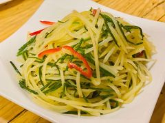 沙葱土豆丝-牧马人奶茶馆(乌兰察布总店)