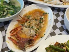 -沪华海鲜大酒楼(南汇店)