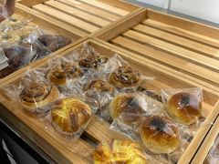-yeast面包店