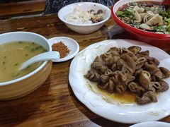 -朱大嘴肥肠血旺(福字街店)
