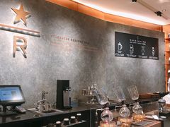 -星巴克(静安嘉里中心B2店)