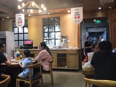 大堂-小放牛炒菜馆(军校店)