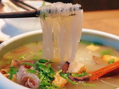 鸭血粉丝汤-香园茶社·金陵小灶(老门东店)