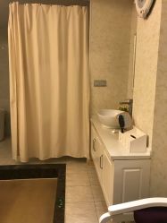 -悦芳庭美肤美体品牌集合店