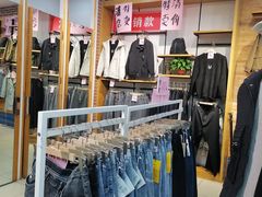 -万达广场(龙湖店)