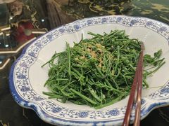 -东馆和天下特色餐饮(工农店)