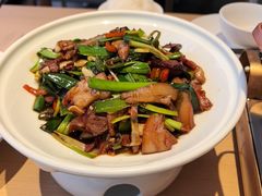 -关东小磨东北菜(上海长风大悦城店)