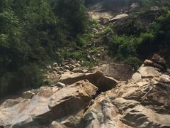 -雅鲁激流探险漂流