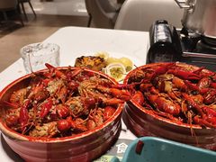 -金马门国际美食百汇(珞喻路店)
