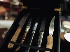 -恰餐厅及酒吧 CHAR Bar & Grill (北京丽都皇冠假日店)