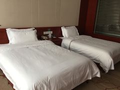 -兴芮温泉度假区