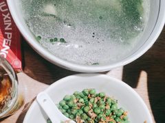 -聚鑫朋酸菜肥肠(文艺路口店)
