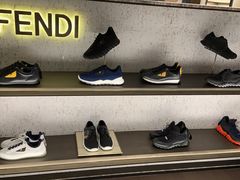 -卡迪威百货