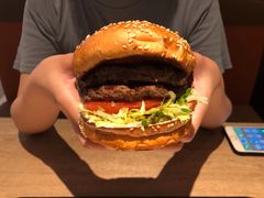 -The Habit Burger Grill 哈比特汉堡(复兴soho店)