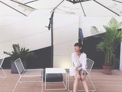 -UNI UNI(环亚凯瑟琳店)