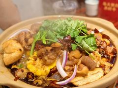 -沙胆彪炭炉牛杂煲(上海日月光广场店)