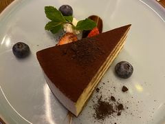 -Golden Lily河内巴黎法越料理餐厅(建国西路店)