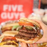 刘嘉玲推荐的这家🍔Five Guys你吃过吗