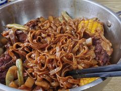 -内蒙焖面大盆骨餐馆(山大路店)