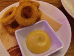 洋葱圈-甲丁坊·德餐·酒吧(五棵松华熙店)