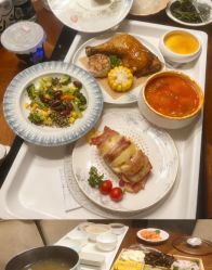 -蜜悦居月子中心(国金中心店)
