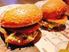 -The Habit Burger Grill 哈比特汉堡(复兴soho店)