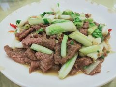 -曾牛肉