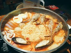 -辛明堂洞韩式芝士年糕火锅(万达店)
