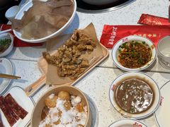 -三人行骨头王火锅(长寿店)
