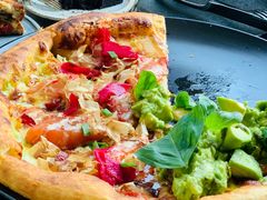 鲜三文鱼白酱披萨-O'mills Sourdough Bakery&Bistro(永嘉路店)