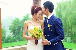 -LANYI COUTURE高级婚纱礼服改衣店