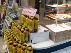 -全家便利店(上海南站站店)