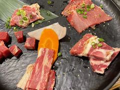 -匠牛亭·锅物烧肉放题自助(昆百大·泰业城店)