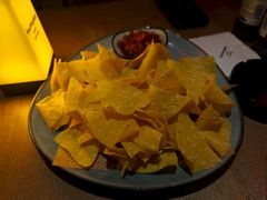 -FOUR PLAY BAR