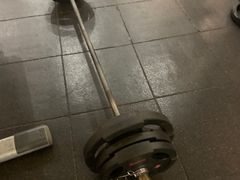 -奇迹健身(SM广场店)