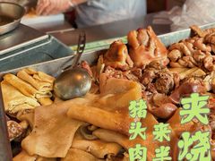 -岳砦海鲜农贸市场