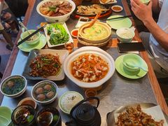 -潮界(LU·ONE凯德晶萃广场店)