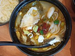 -老妈米线(港龙店)